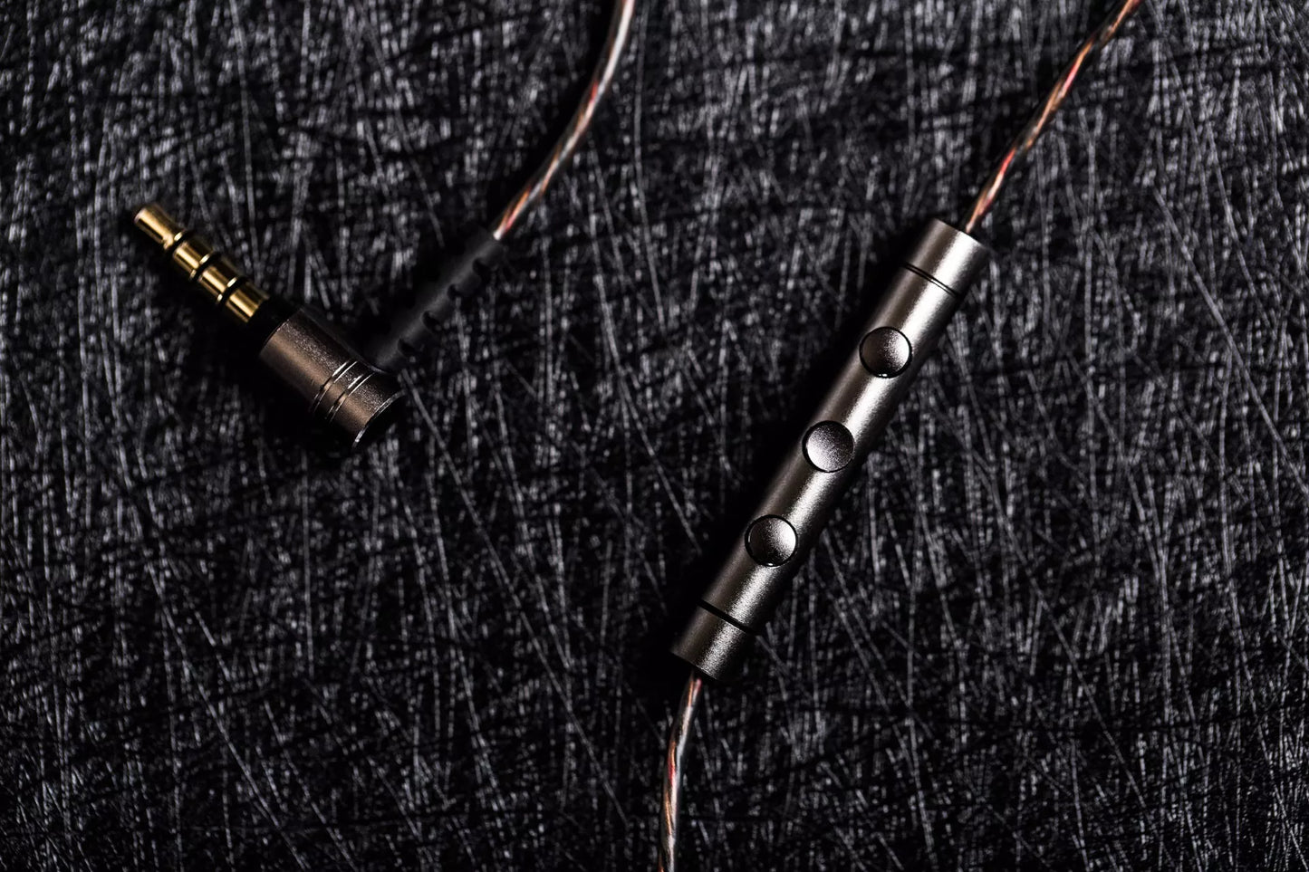 1MORE Quad - Four Hybrid Drivers In-Ear Isolating Earphones