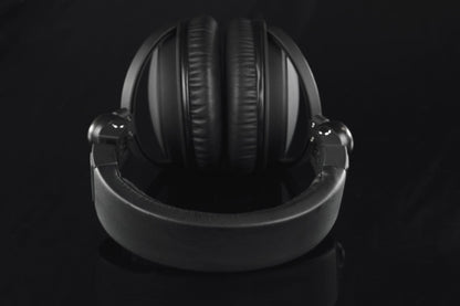 SoundMAGIC HP151 - Closed Back Headphones with Detachable Cable